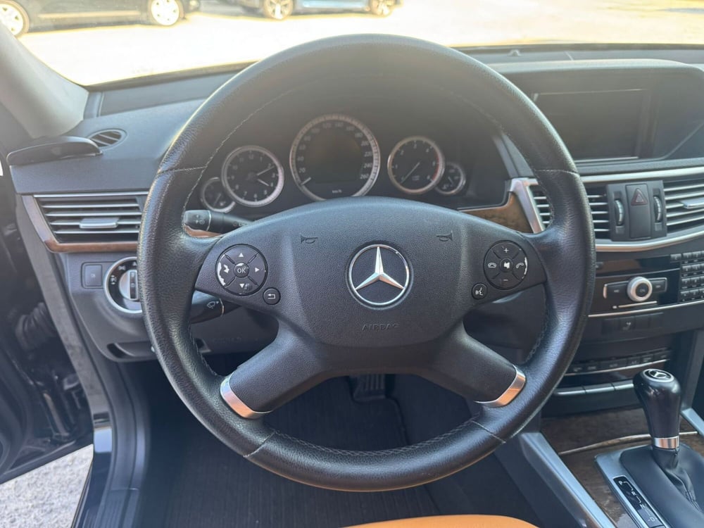 Mercedes-Benz Classe E usata a Salerno (14)