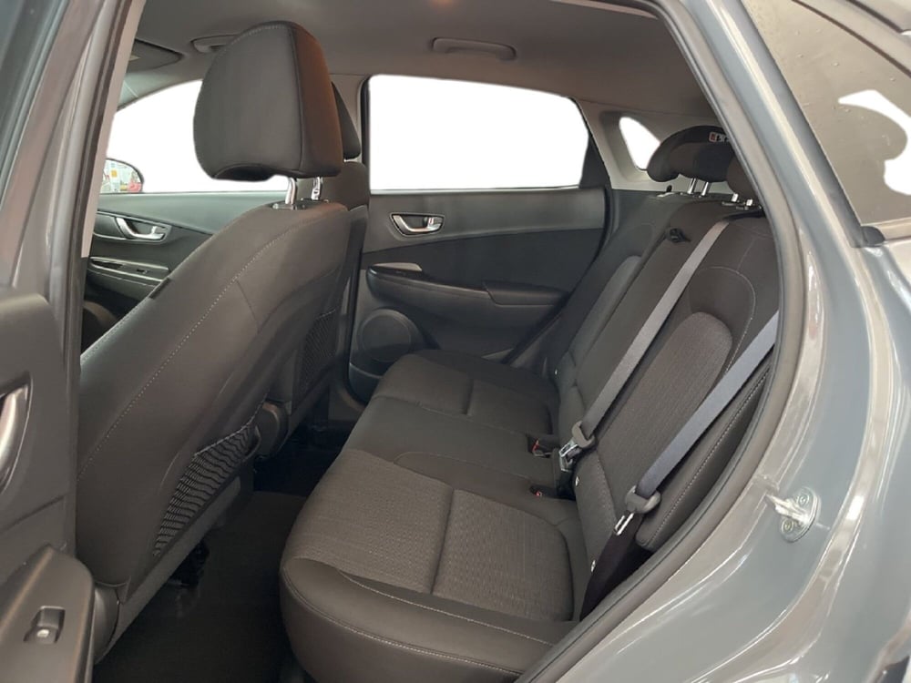 Hyundai Kona usata a Torino (9)