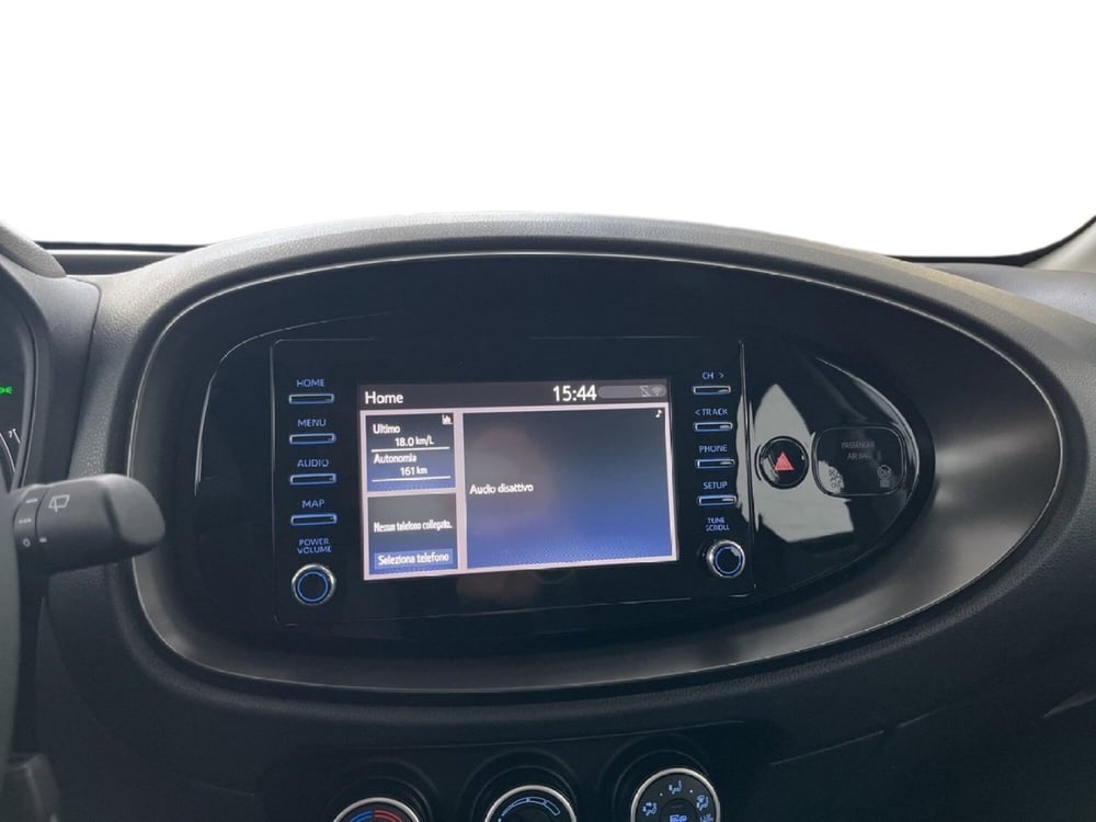 Toyota Aygo X usata a Torino (12)