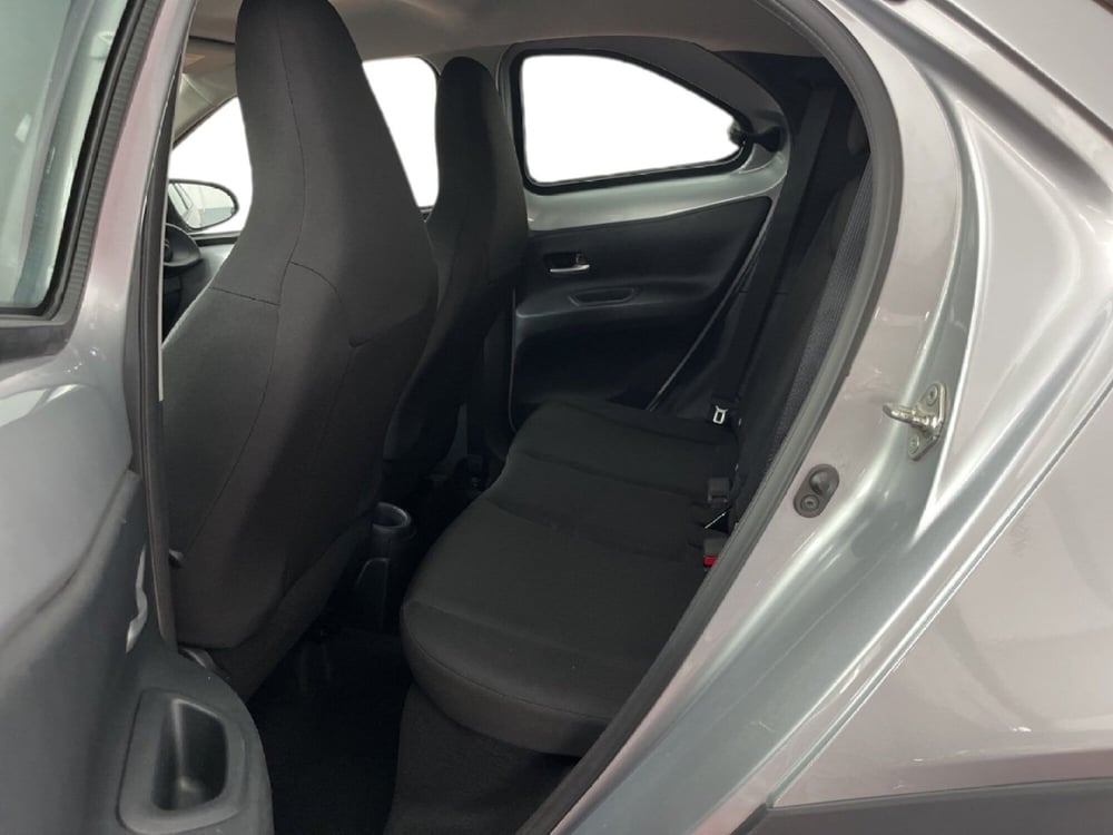 Toyota Aygo X usata a Torino (8)