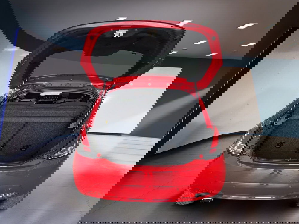 Lancia Ypsilon usata a Torino (7)