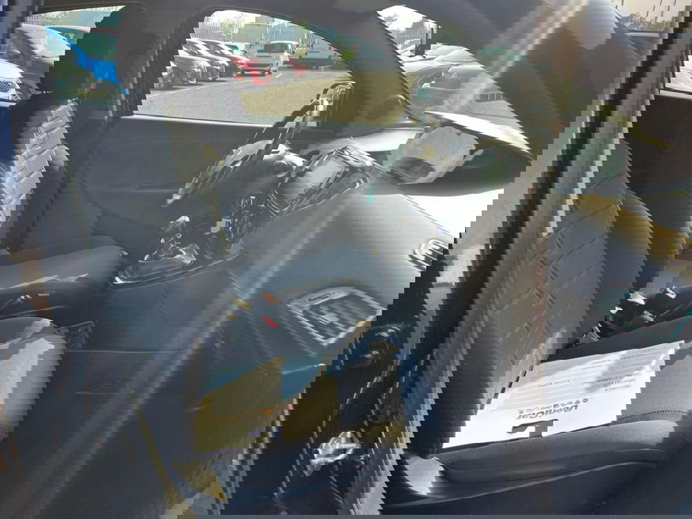 Lancia Ypsilon usata a Milano (12)