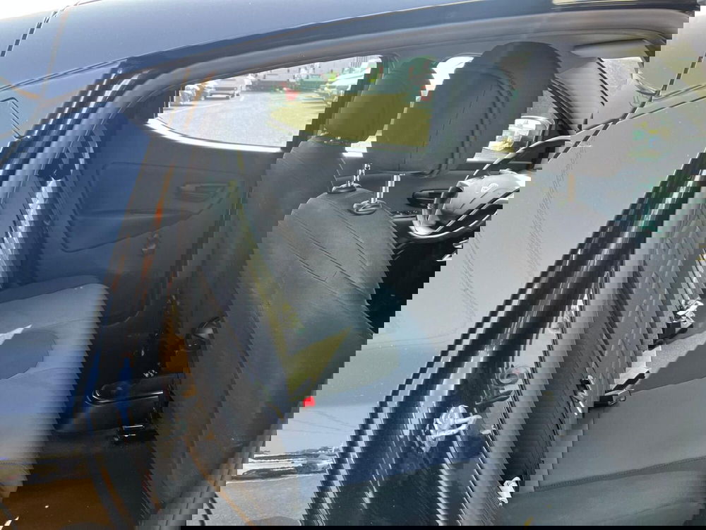 Lancia Ypsilon usata a Milano (14)
