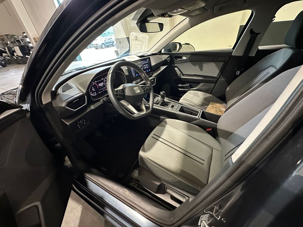 SEAT Leon ST usata a Milano (10)