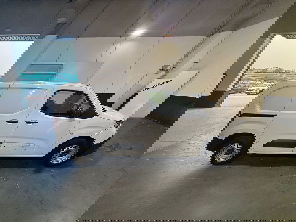 Fiat Doblò Furgone usata a Milano (4)
