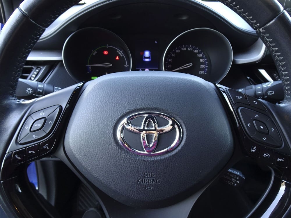 Toyota Toyota C-HR usata a Treviso (14)