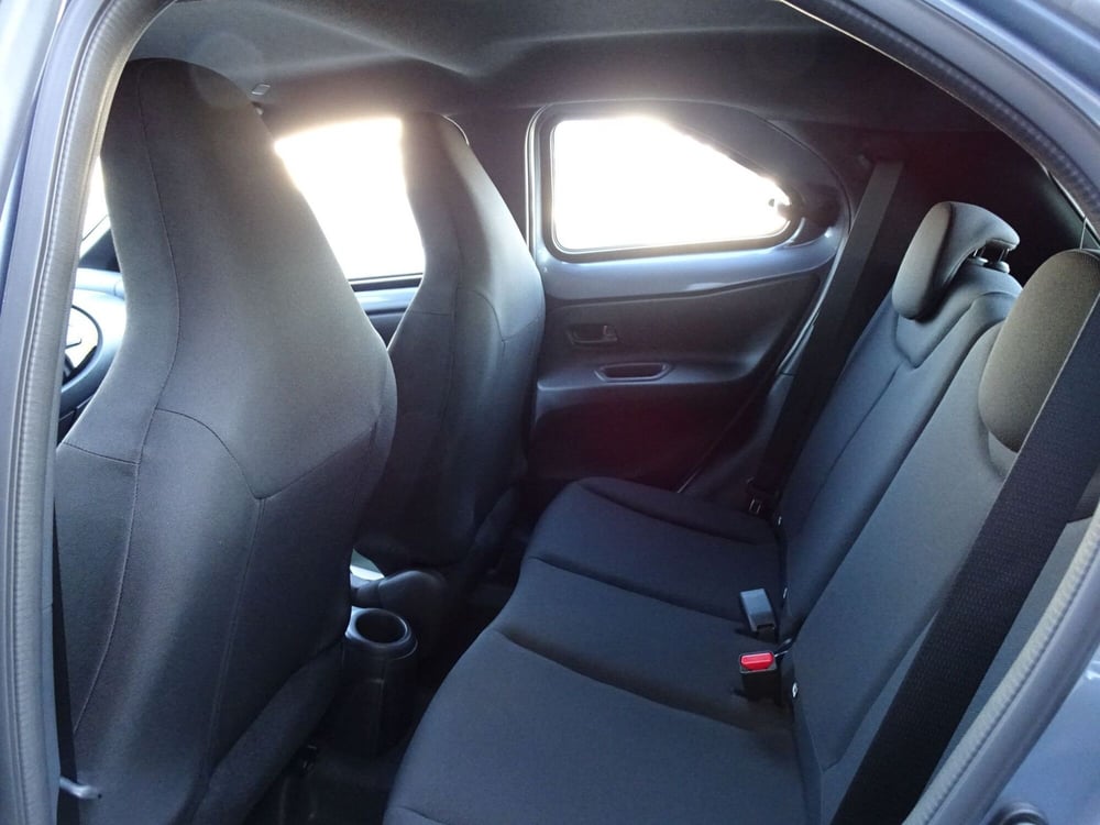Toyota Aygo X nuova a Treviso (11)