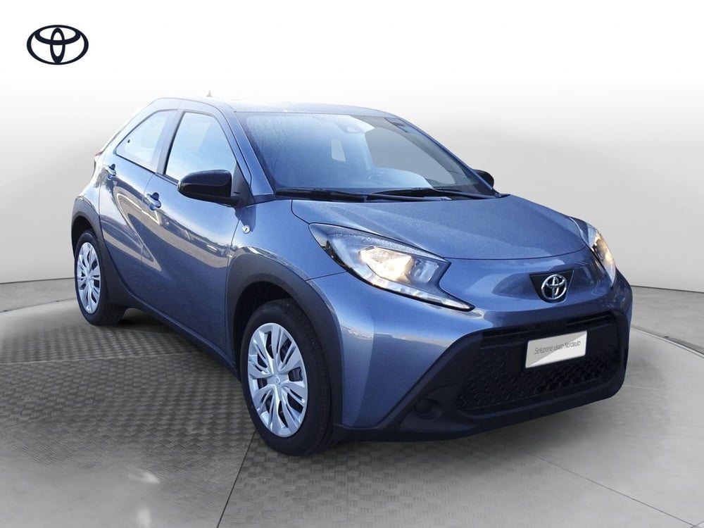 Toyota Aygo X nuova a Treviso (3)
