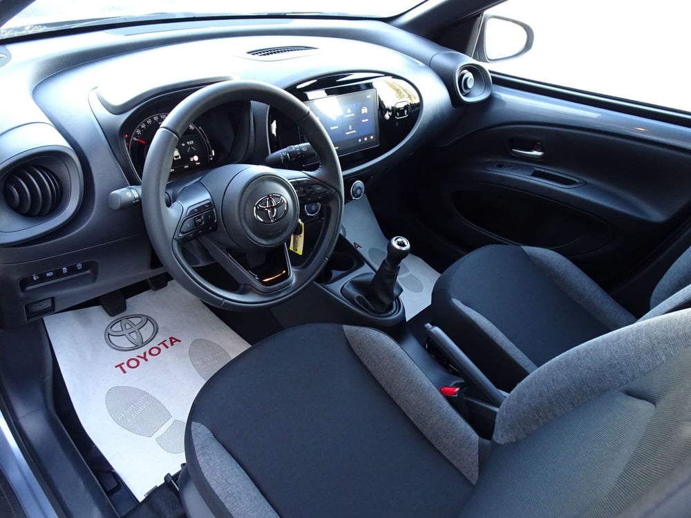 Toyota Aygo X nuova a Treviso (9)