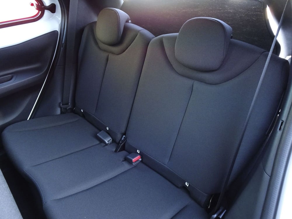 Toyota Aygo X nuova a Treviso (11)