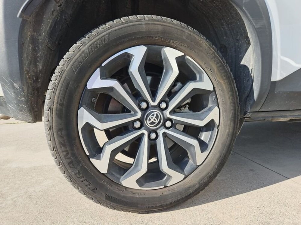 Toyota Yaris Cross usata a Vicenza (8)