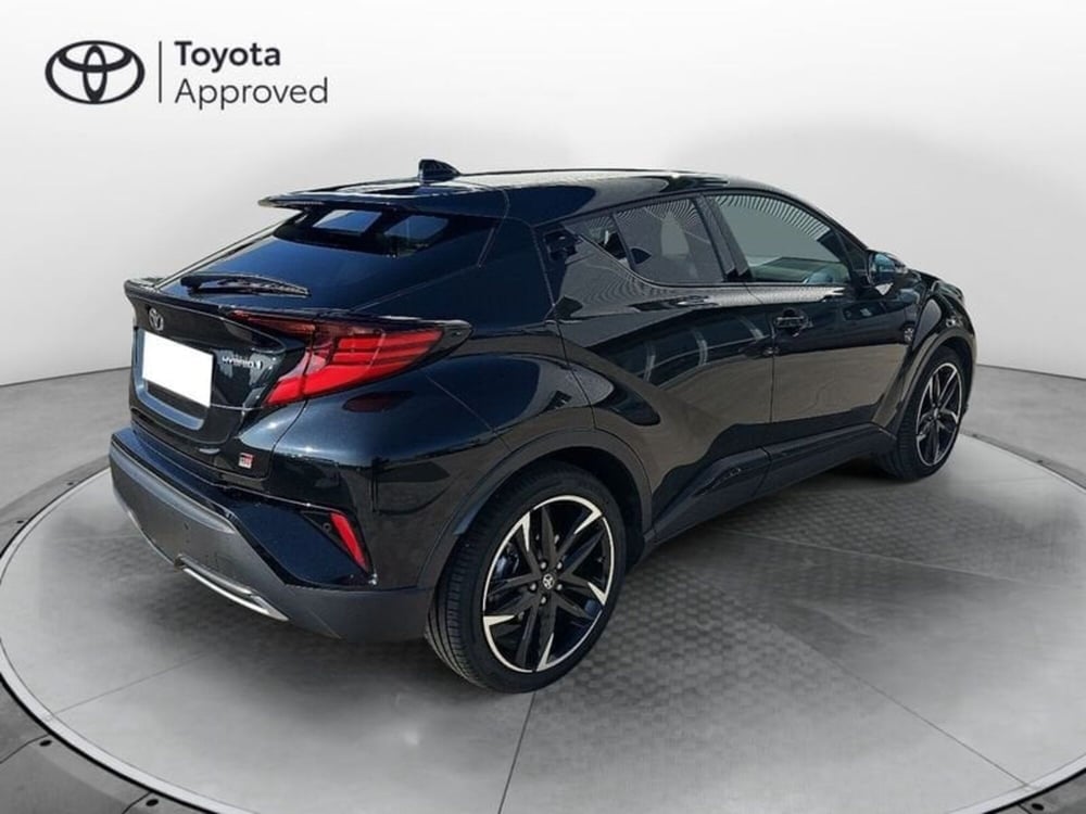 Toyota Toyota C-HR usata a Vicenza (6)
