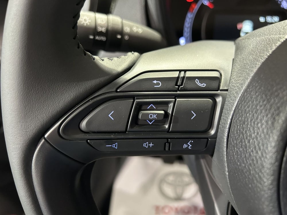 Toyota Aygo X usata a Milano (15)