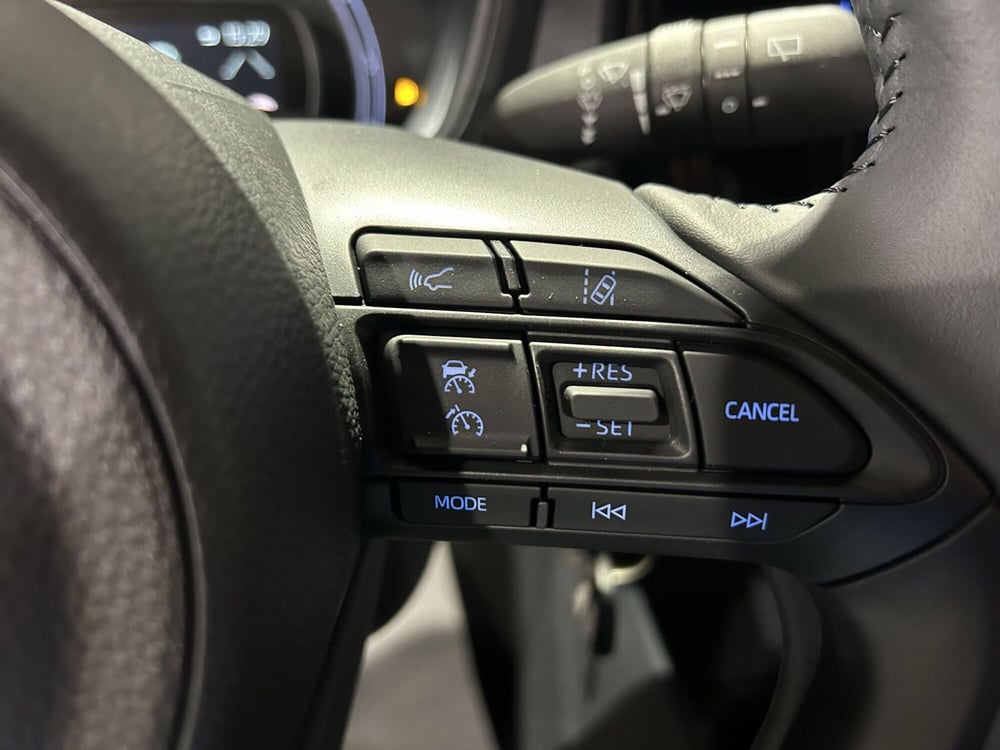 Toyota Aygo X usata a Milano (16)