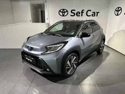 Toyota Aygo X 1.0 VVT-i 72 CV 5 porte Limited Air nuova a Milano