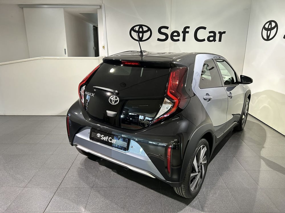 Toyota Aygo X nuova a Milano (4)