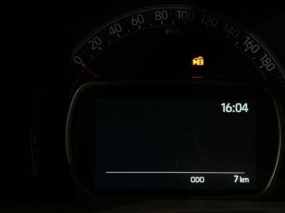 Toyota Aygo X nuova a Milano (9)
