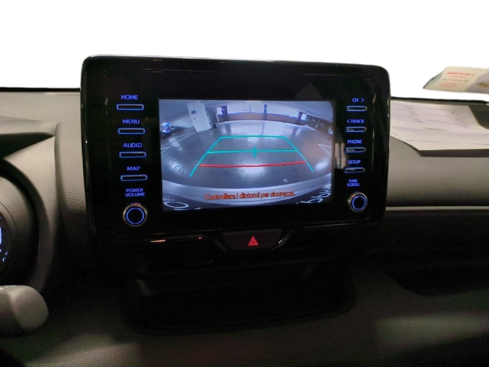 Toyota Yaris usata a Milano (20)
