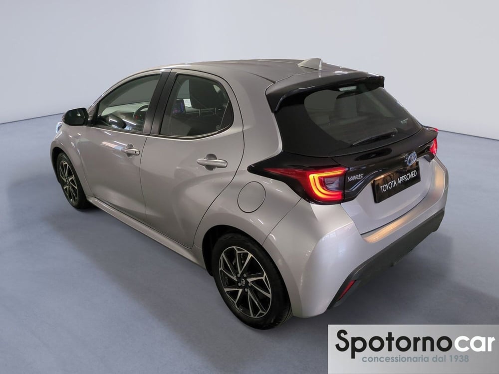 Toyota Yaris usata a Milano (4)