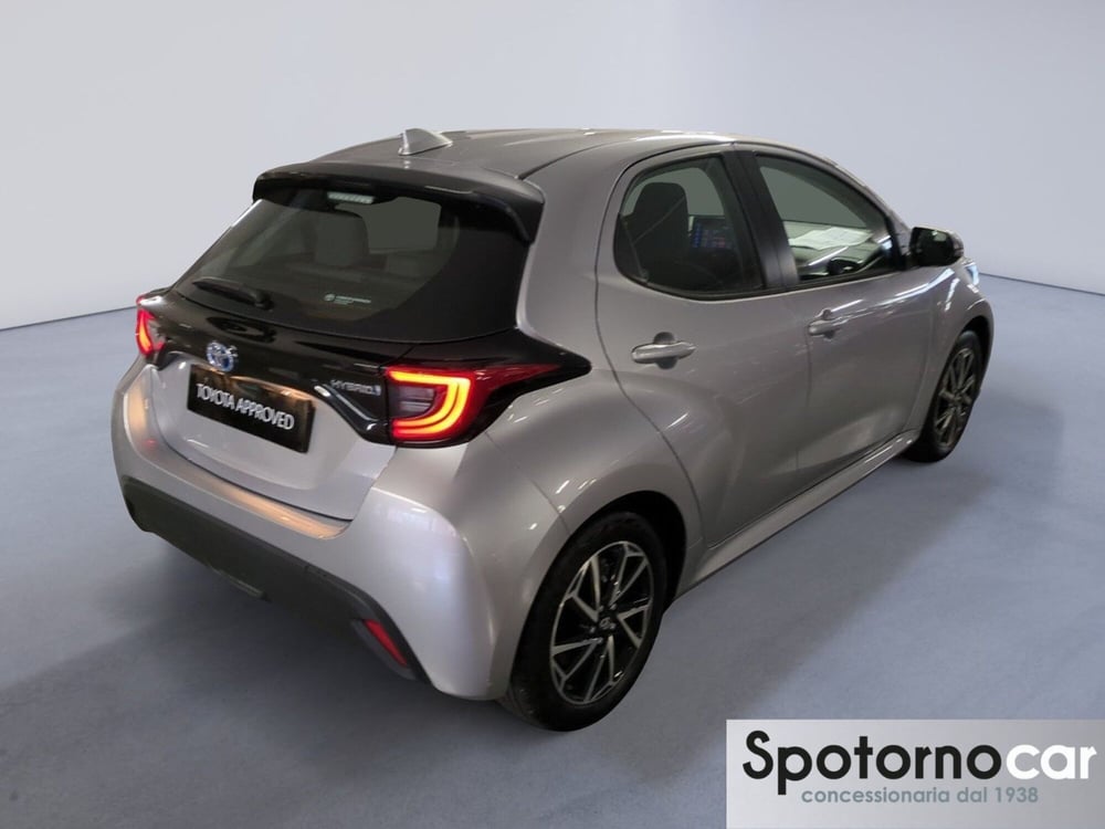 Toyota Yaris usata a Milano (7)