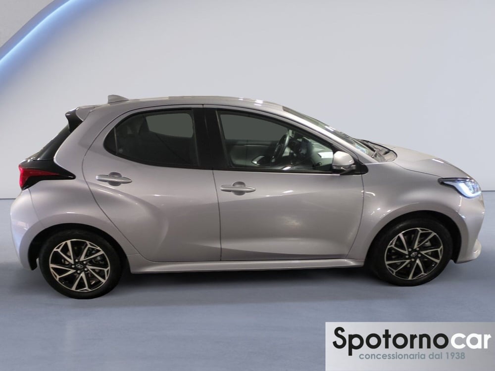 Toyota Yaris usata a Milano (8)