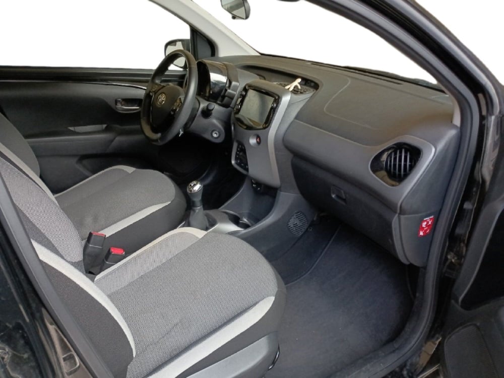 Toyota Aygo usata a Milano (6)