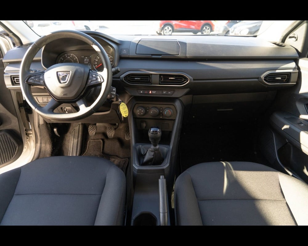 Dacia Jogger usata a Treviso (10)