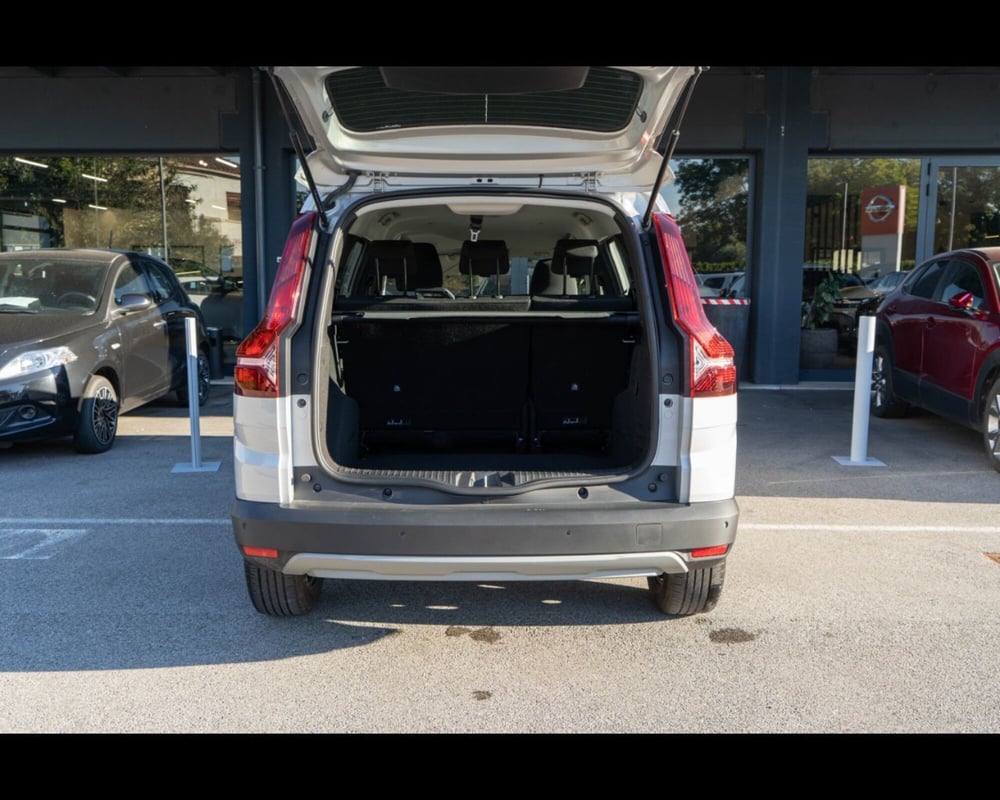 Dacia Jogger usata a Treviso (15)