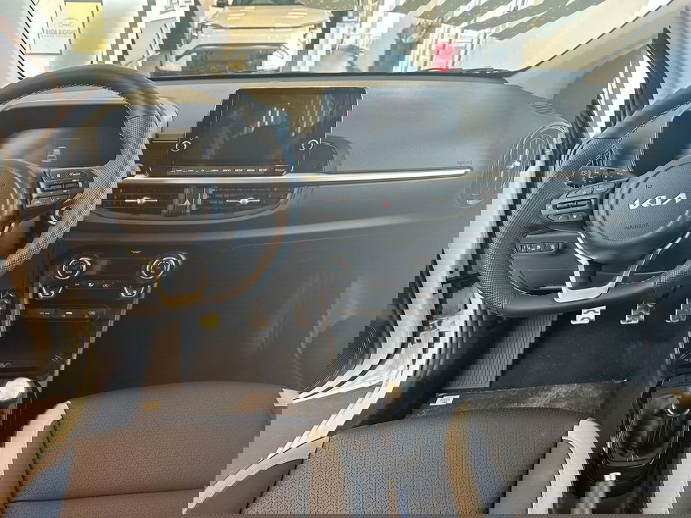 Kia Picanto nuova a Napoli (10)