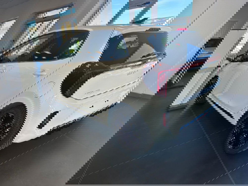 Kia Picanto nuova a Napoli (11)