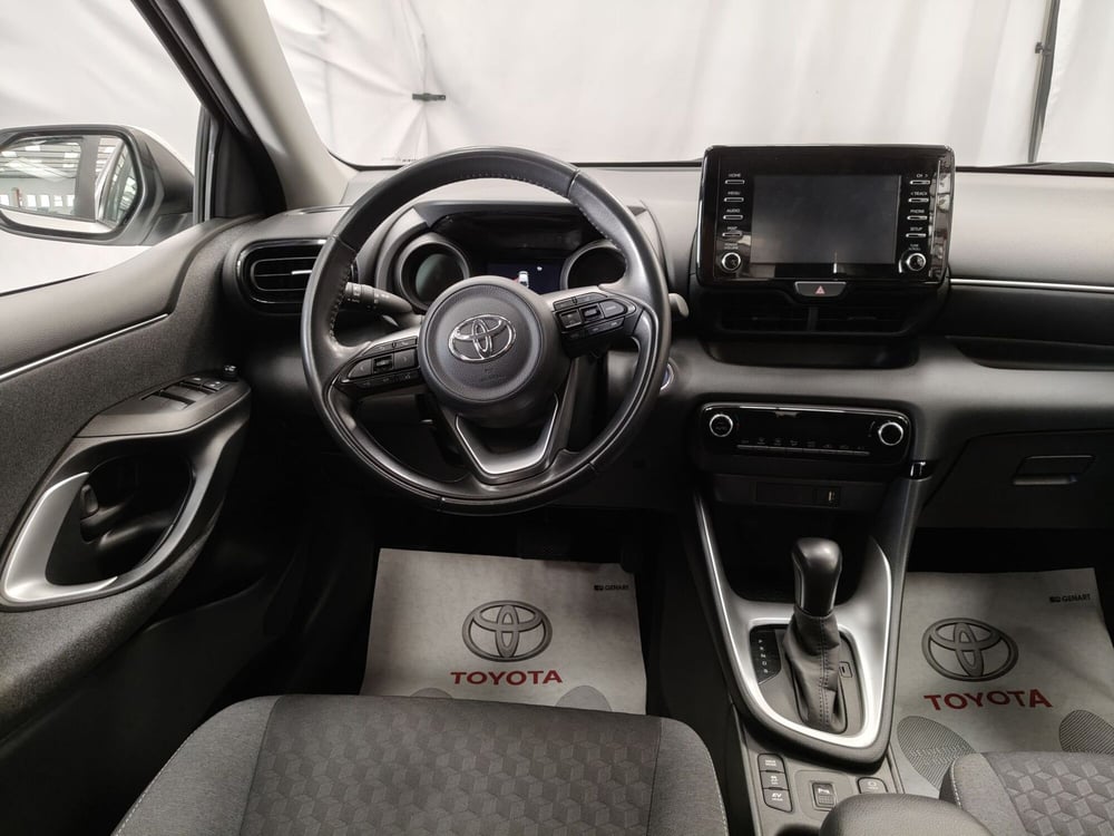 Toyota Yaris usata a Roma (10)