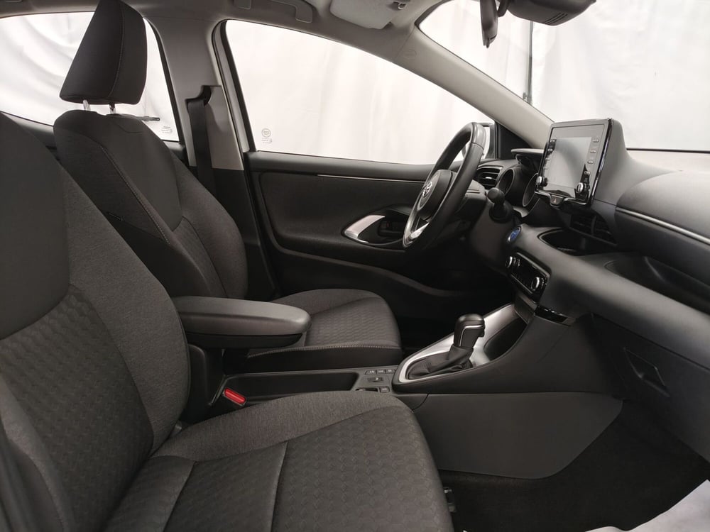 Toyota Yaris usata a Roma (6)