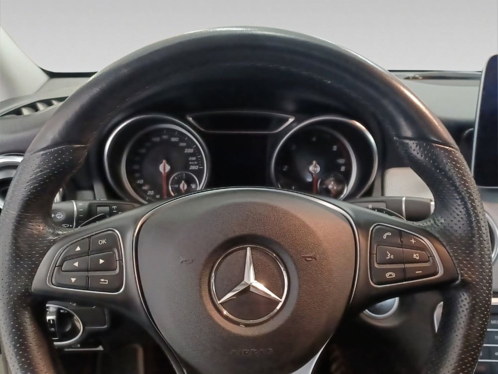 Mercedes-Benz GLA SUV usata a Firenze (12)