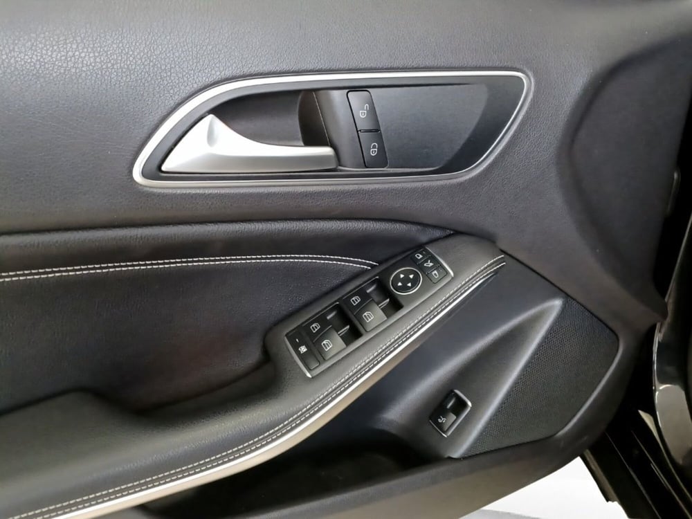 Mercedes-Benz GLA SUV usata a Firenze (19)