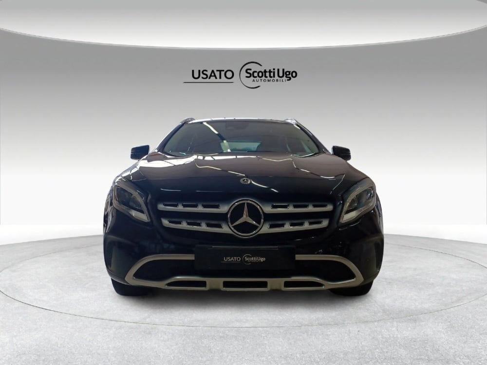 Mercedes-Benz GLA SUV usata a Firenze (3)