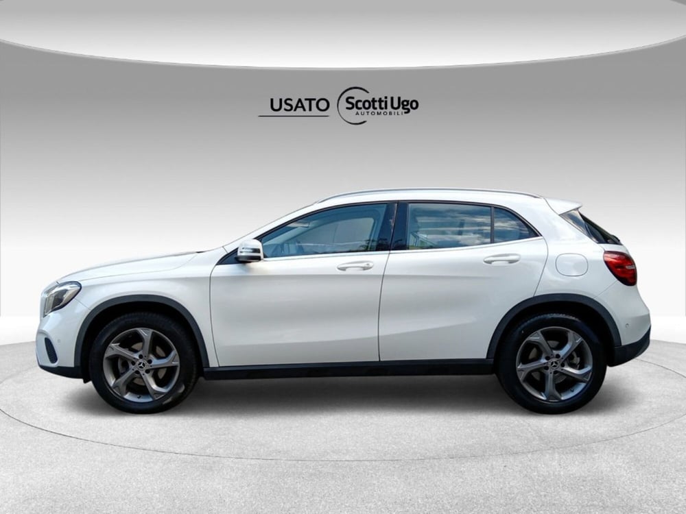 Mercedes-Benz GLA SUV usata a Firenze (5)