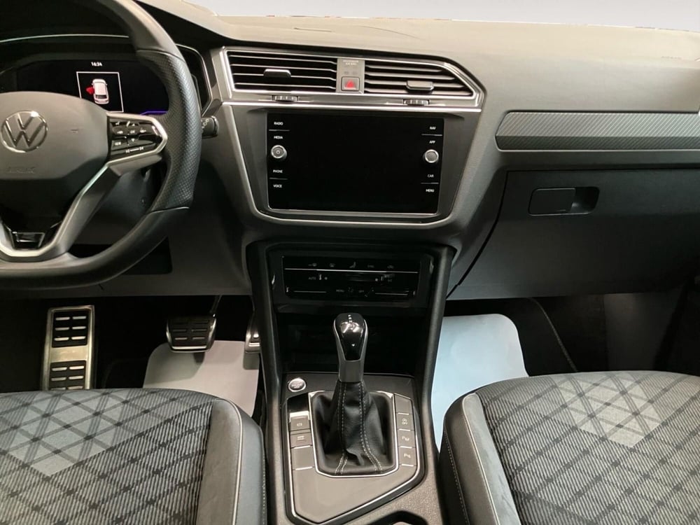 Volkswagen Tiguan usata a Bologna (7)