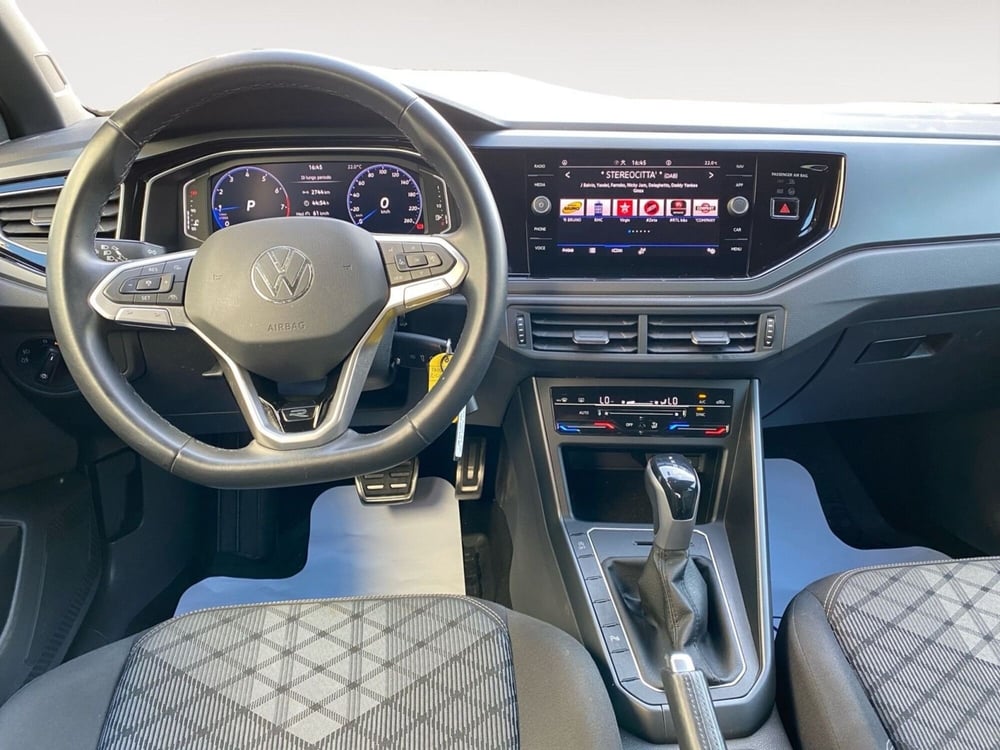 Volkswagen Taigo usata a Bologna (10)