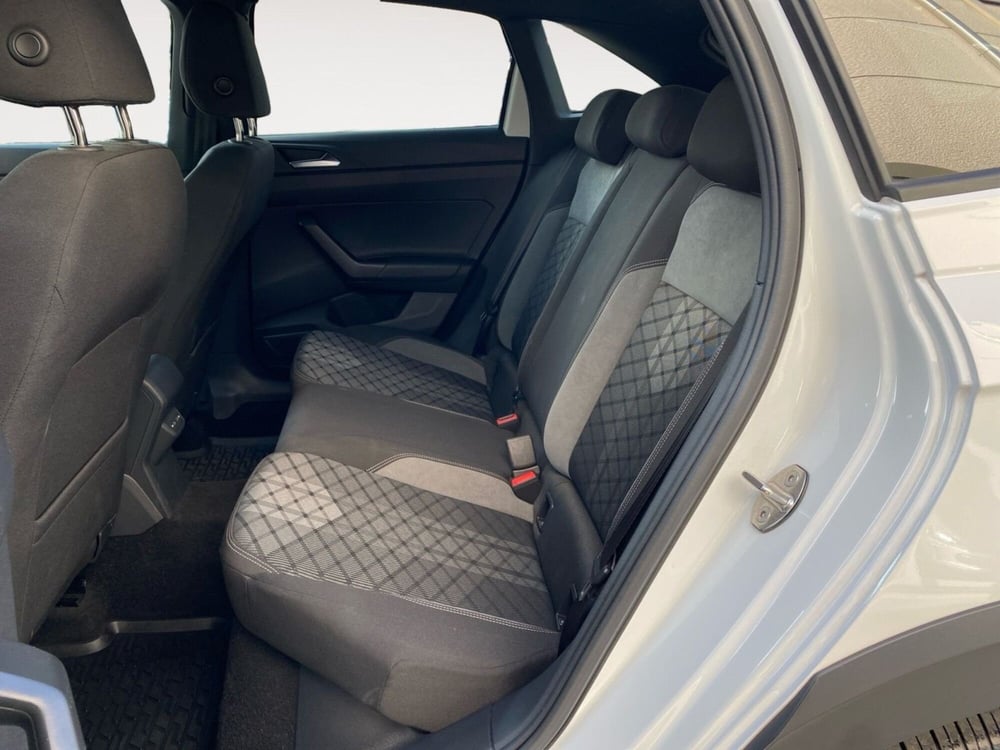 Volkswagen Taigo usata a Bologna (13)
