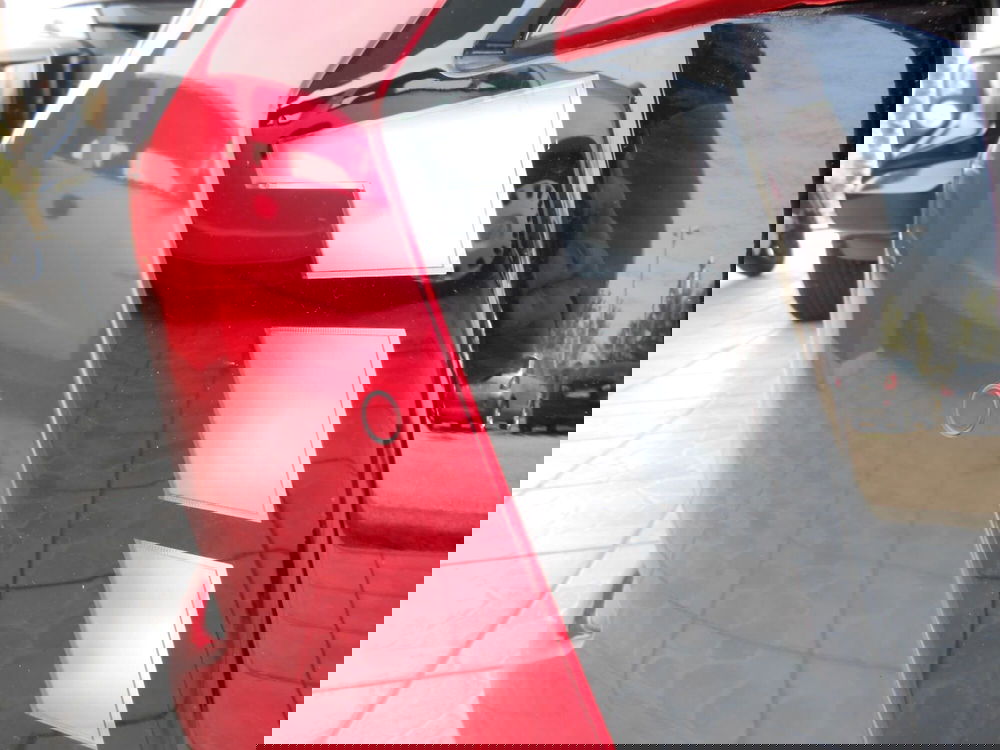 Mitsubishi Colt nuova a Pordenone (19)