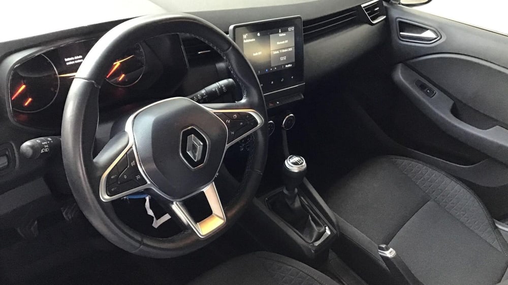 Renault Clio usata a Catania (12)