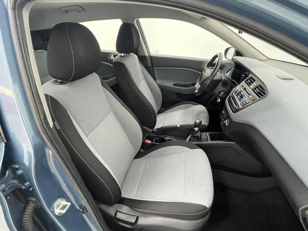 Hyundai i20 usata a Como (4)