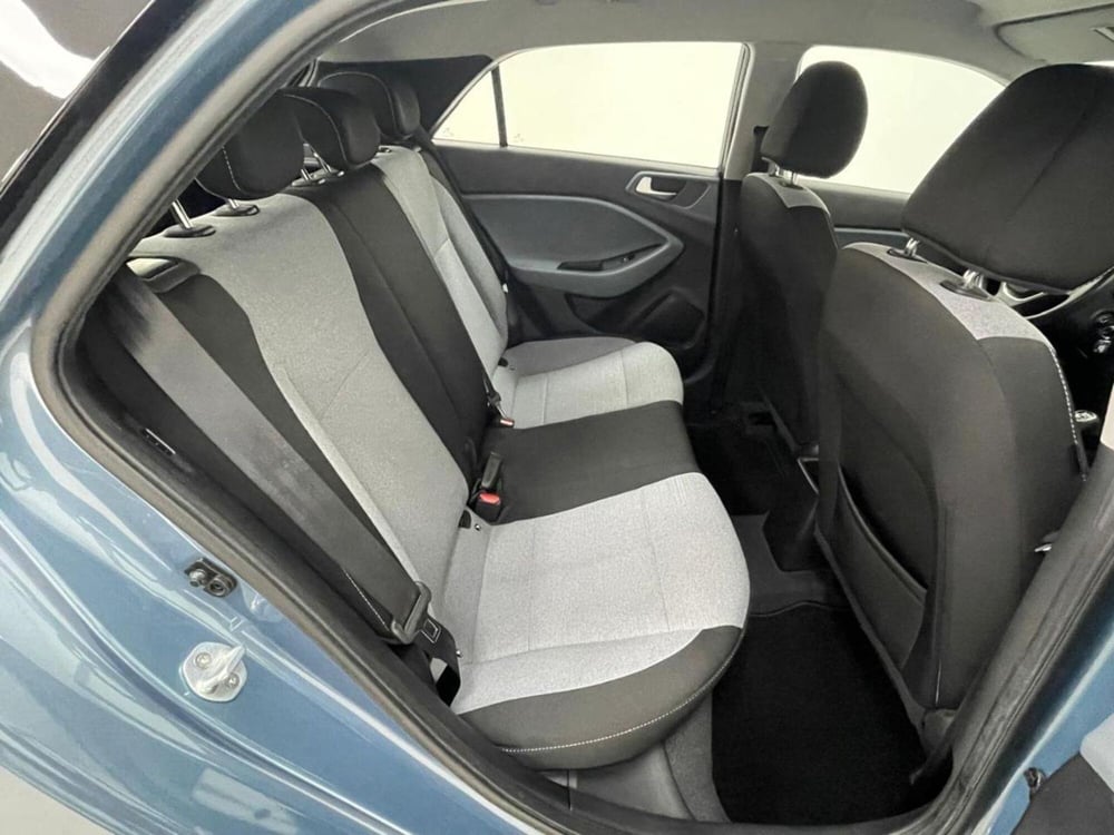 Hyundai i20 usata a Como (6)