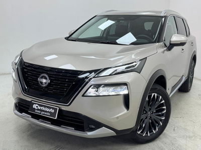 Nissan X-Trail 1.5 e-power Tekna e-4orce 4wd 7p.ti del 2024 usata a Lurate Caccivio