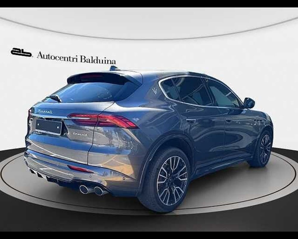 Maserati Grecale usata a Roma (4)