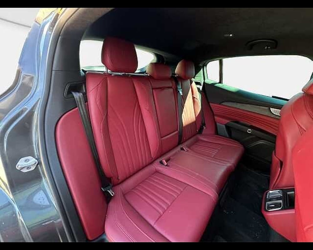 Maserati Grecale usata a Roma (9)