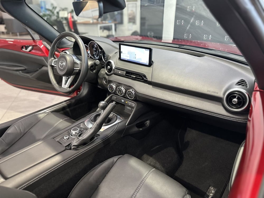 Mazda MX-5 usata a Latina (7)
