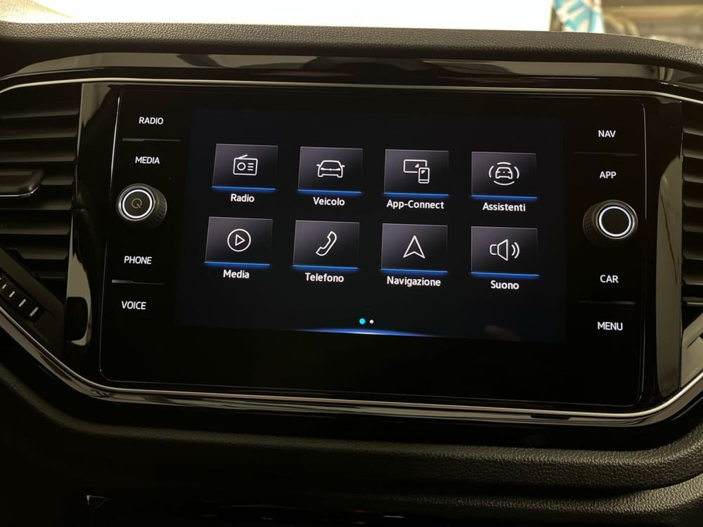 Volkswagen T-Roc usata a Milano (12)