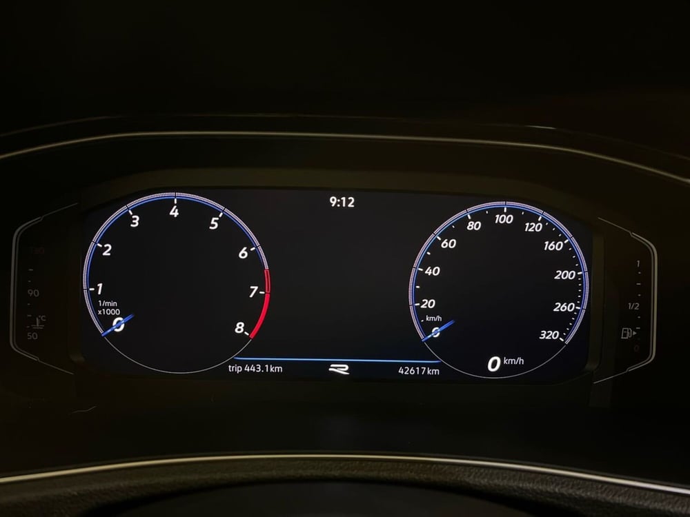 Volkswagen T-Roc usata a Milano (13)