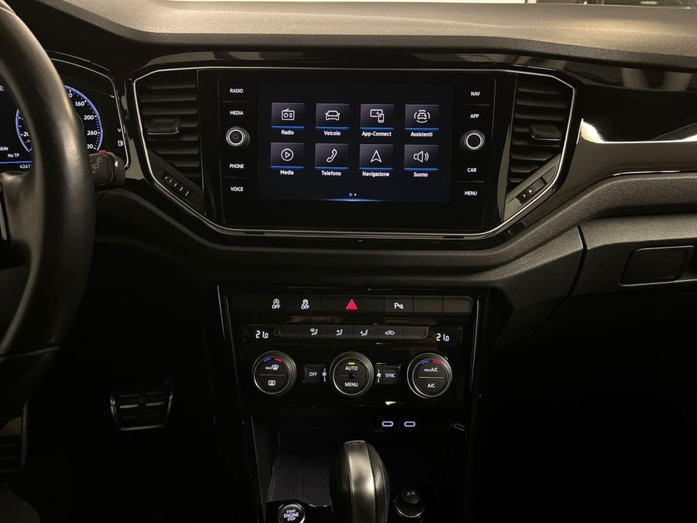 Volkswagen T-Roc usata a Milano (14)